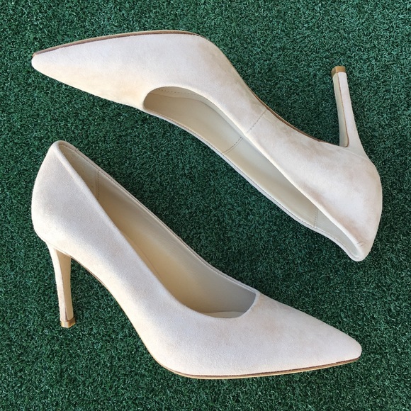 Anine Bing Shoes - NWT Anine Bing Elly Pump Suede Nude 39